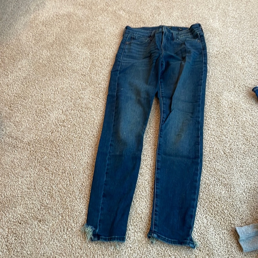 Lucky Brand blue jeans size 2/26